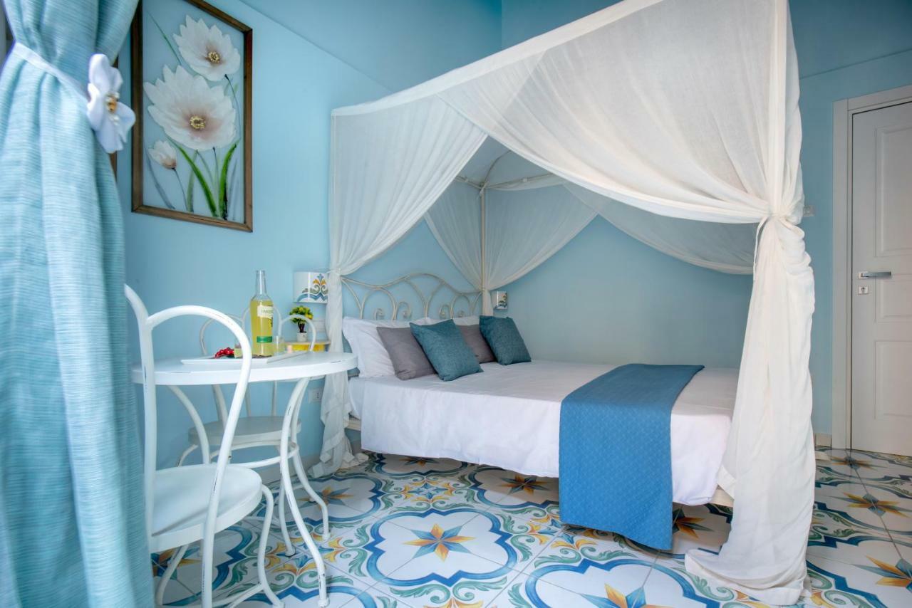 Regina Elena Bed & Breakfast Napoli Exterior foto