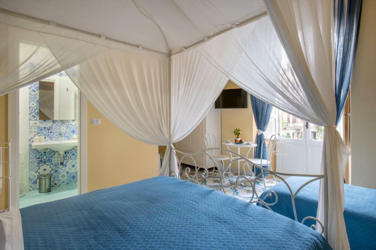 Regina Elena Bed & Breakfast Napoli Exterior foto