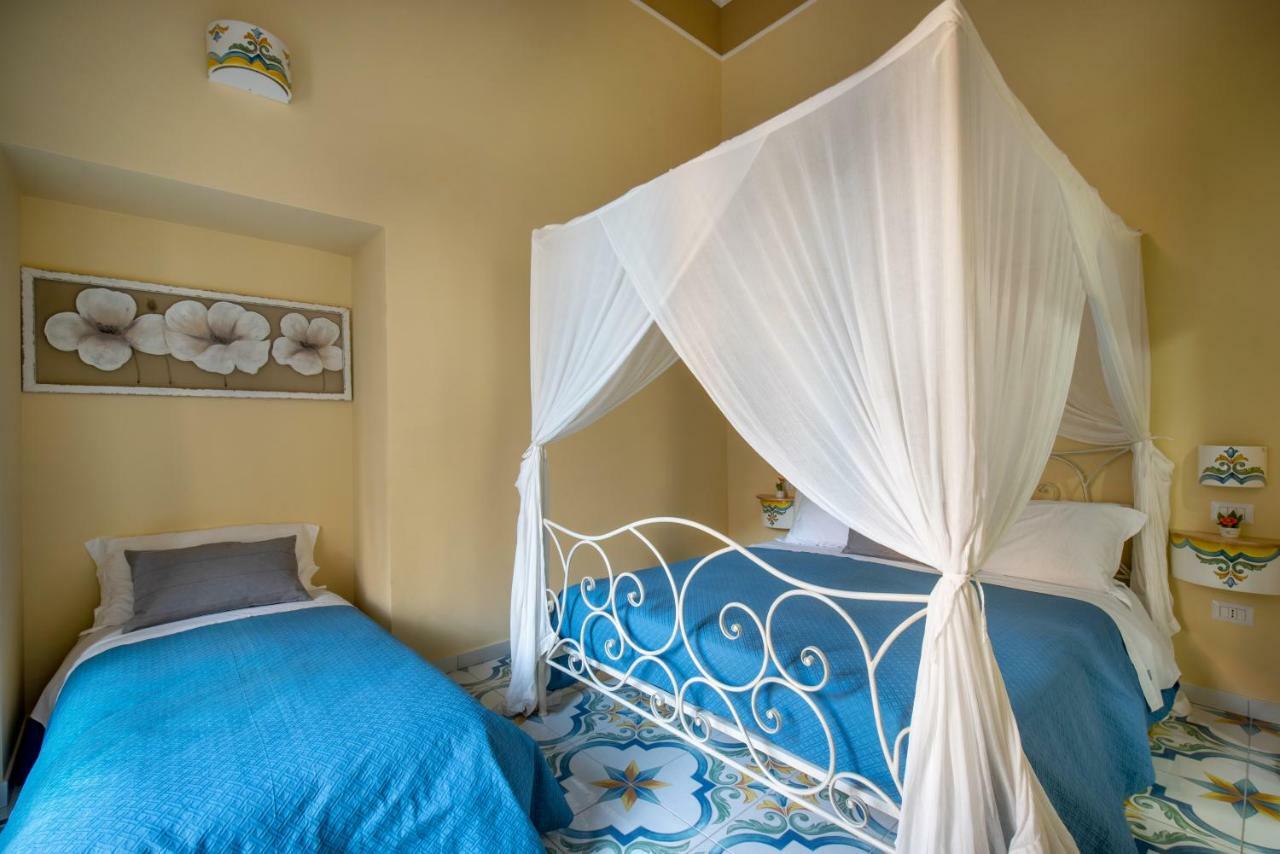 Regina Elena Bed & Breakfast Napoli Exterior foto