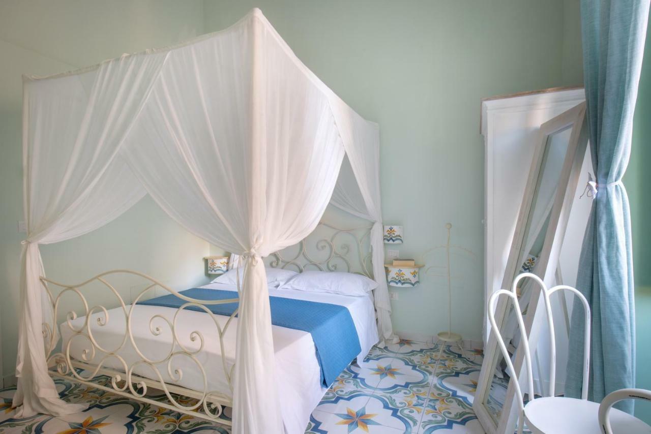 Regina Elena Bed & Breakfast Napoli Exterior foto