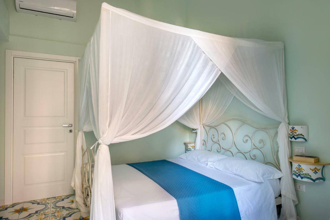Regina Elena Bed & Breakfast Napoli Exterior foto